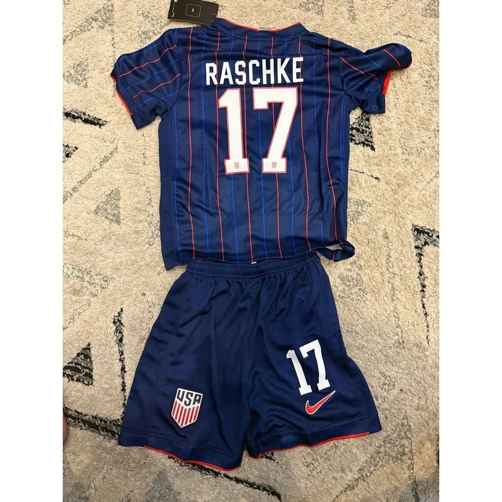 Nike USA Little Kids Mini Kit Set Copa America 2016 size 20